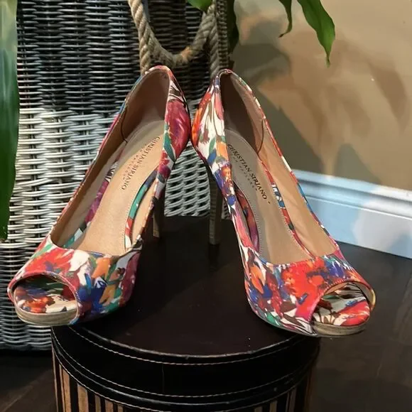 Summer sandals / Size 8W - Picture 7 of 8